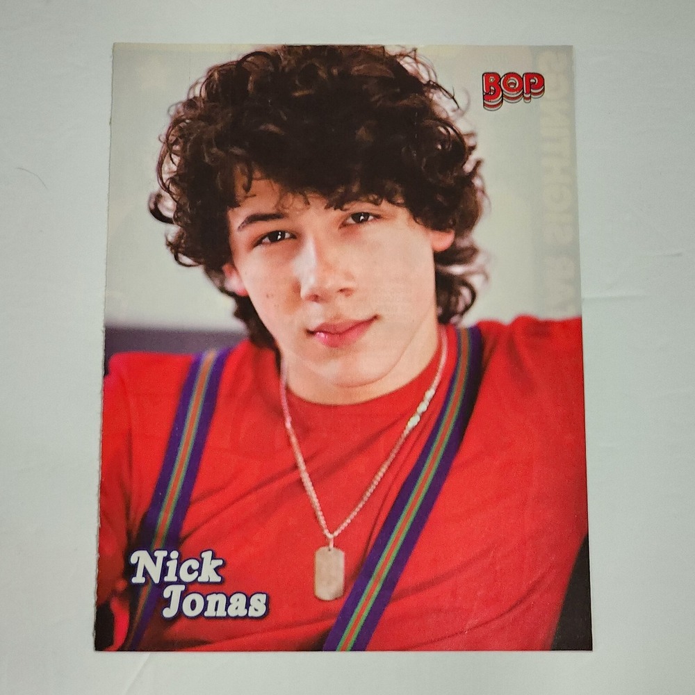 Nick Jonas Young Teen Boy Pin-Up Poster Clipping 8x10.5 BOP Magazine Original